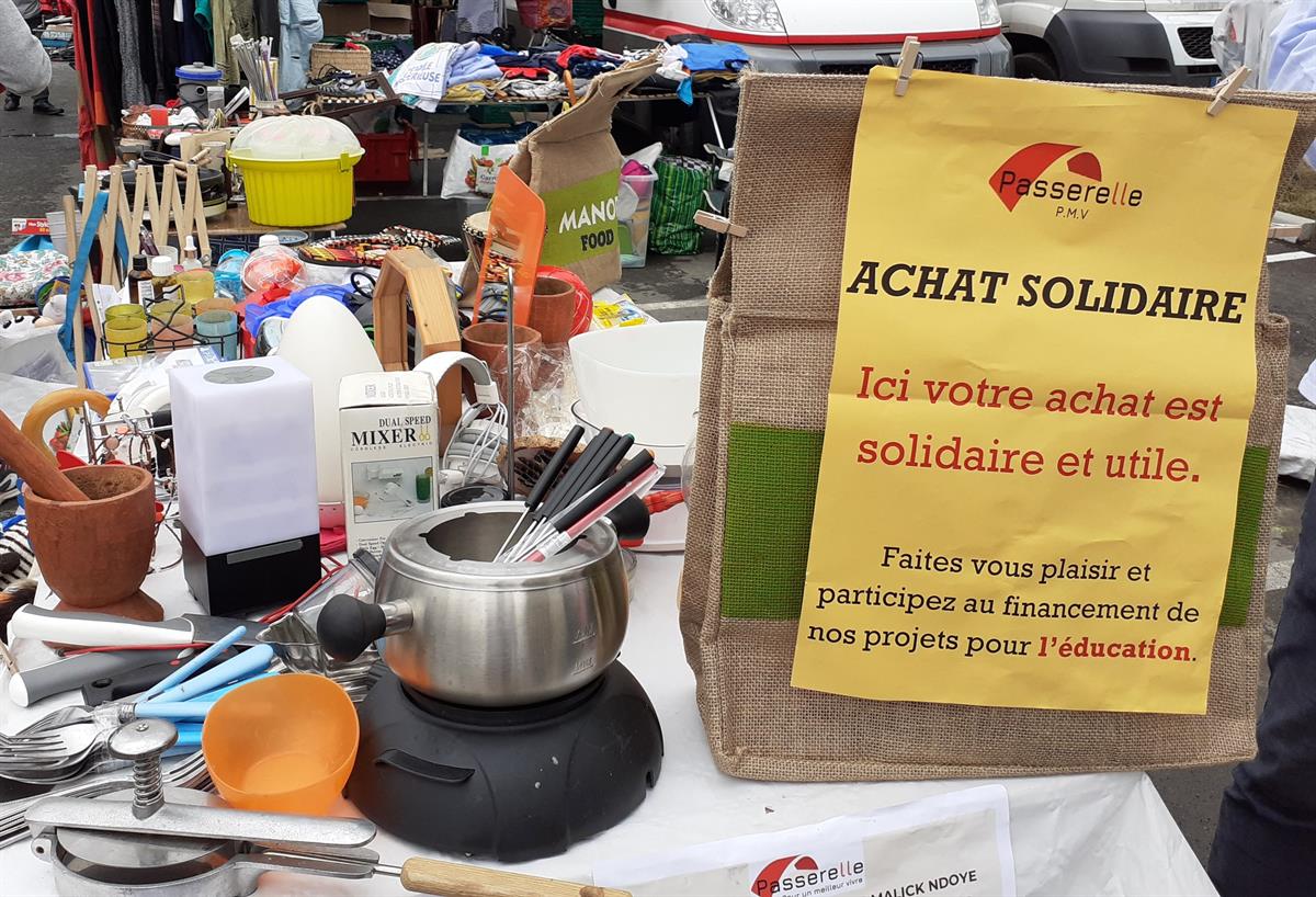 Objets en vente au Bazar Solidaire, achat solidaire à Rufisque